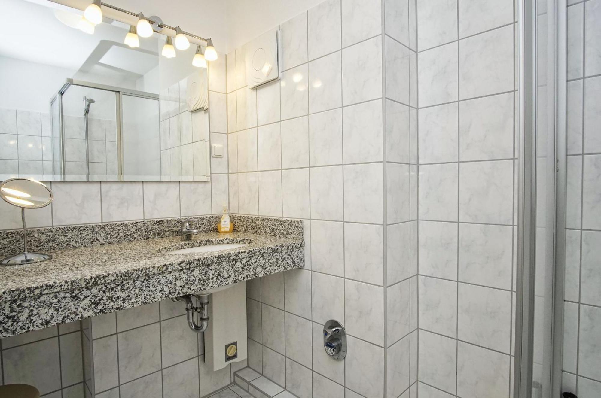 Hafenhaeuser Breege Fewo 05 - Balkon Dış mekan fotoğraf